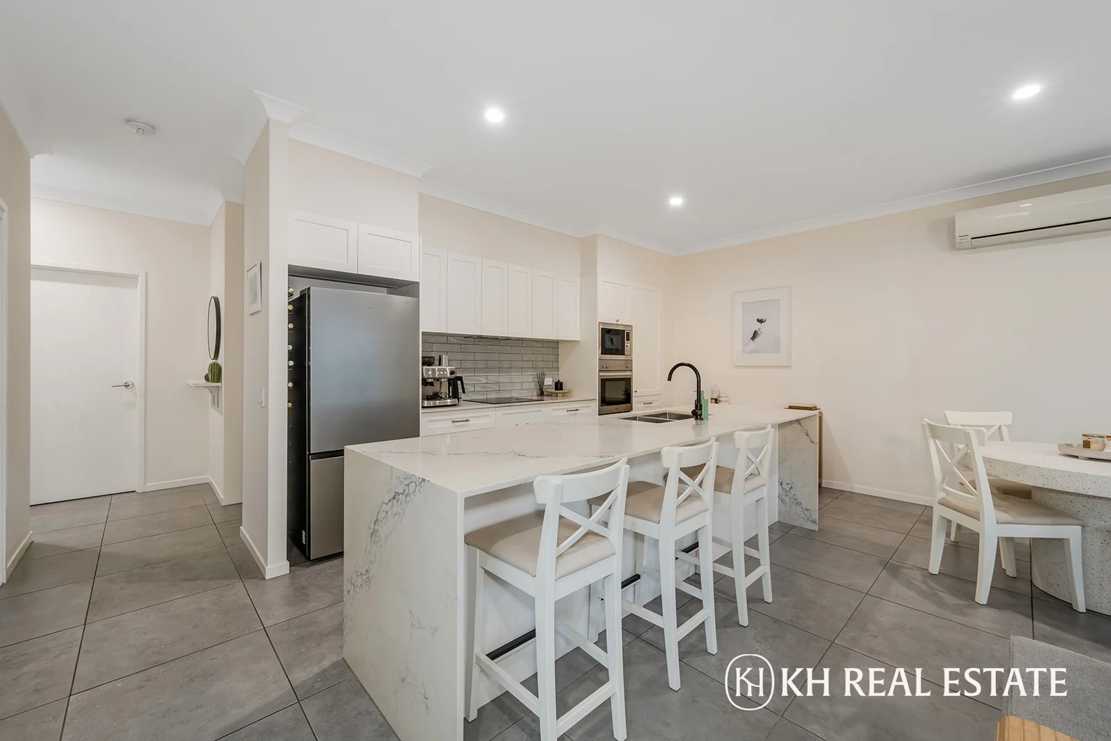 21/15 Rand Place, Bridgeman Downs QLD 4035 photo 5