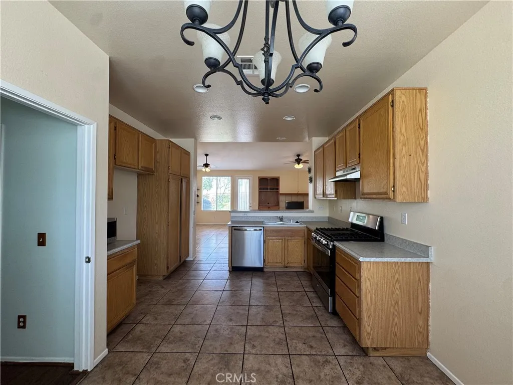 Additional image 12 of 732 Dorothy Anna Dr, Banning, CA 92220