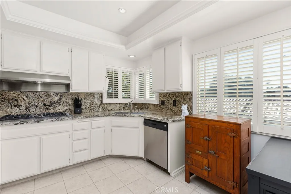 Additional image 11 of 16580 Bordeaux Ln, Huntington Beach, CA 92649