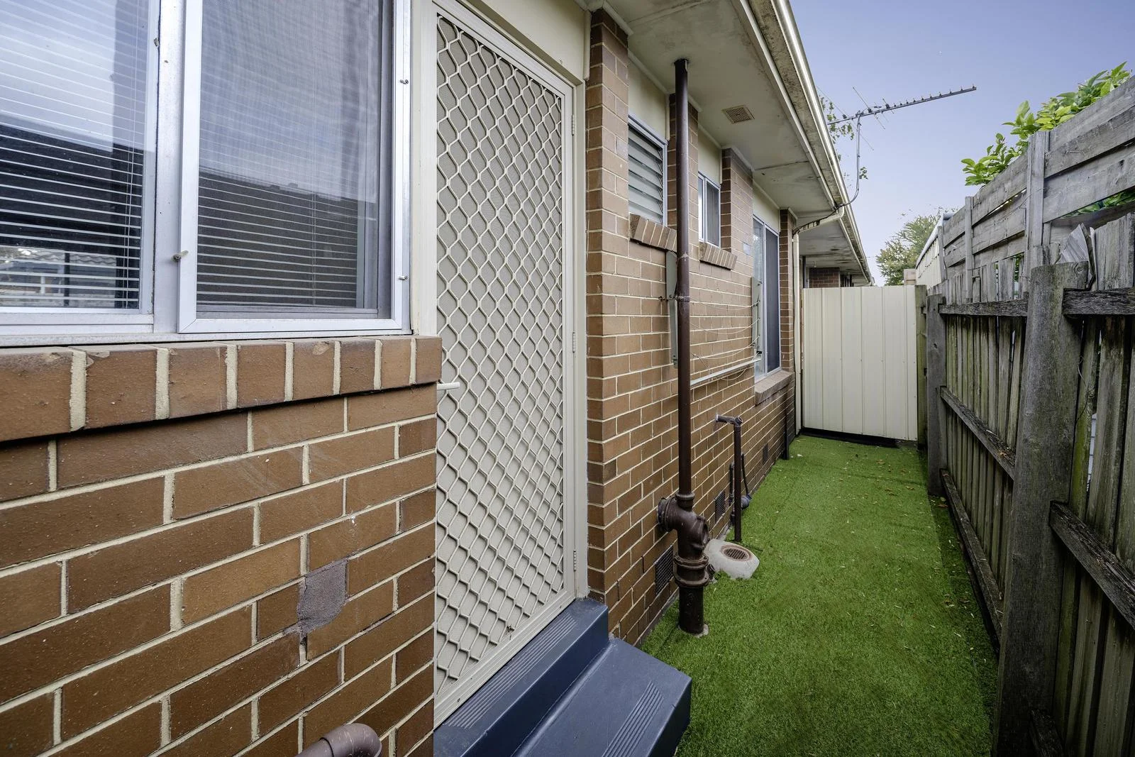 Additional image 8 of 3/6 Storey Road, Reservoir VIC 3073