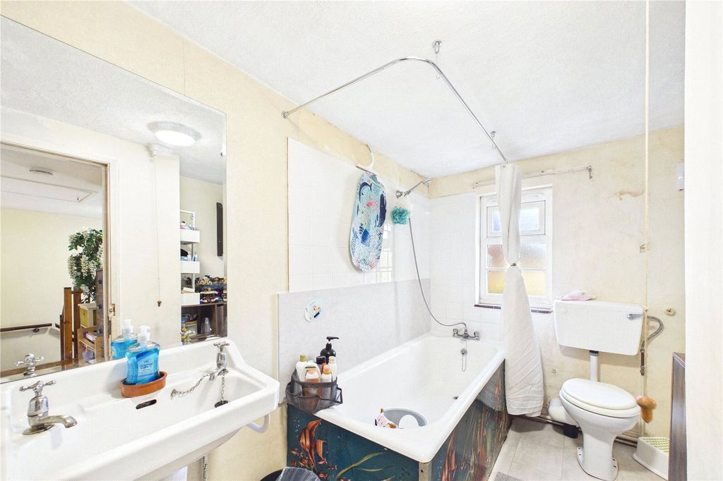 Additional image 9 of 2 bed terraced house to rentChurch Street, Hampstead Norreys, Thatcham RG18