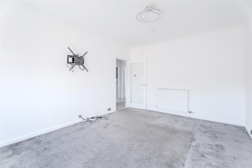 Additional image 6 of 2 bed flat to rentLadywell Road, Motherwell ML1
