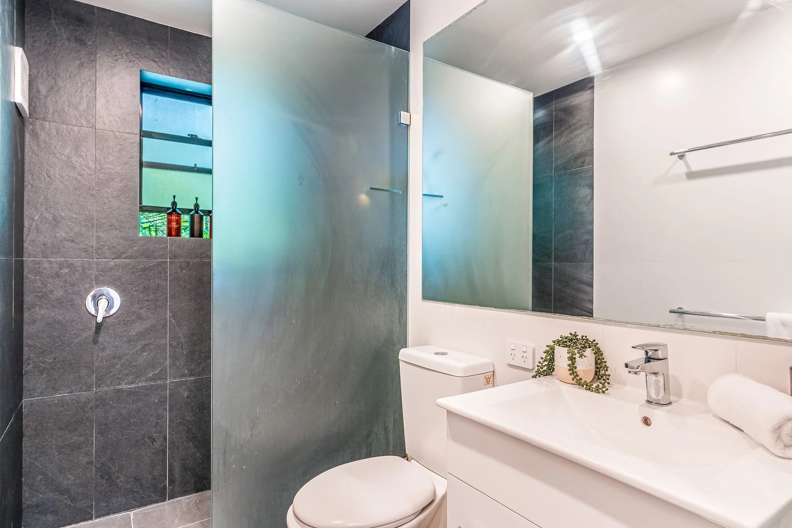 Additional image 12 of 5/47-49 Shirley Street, Byron Bay NSW 2481