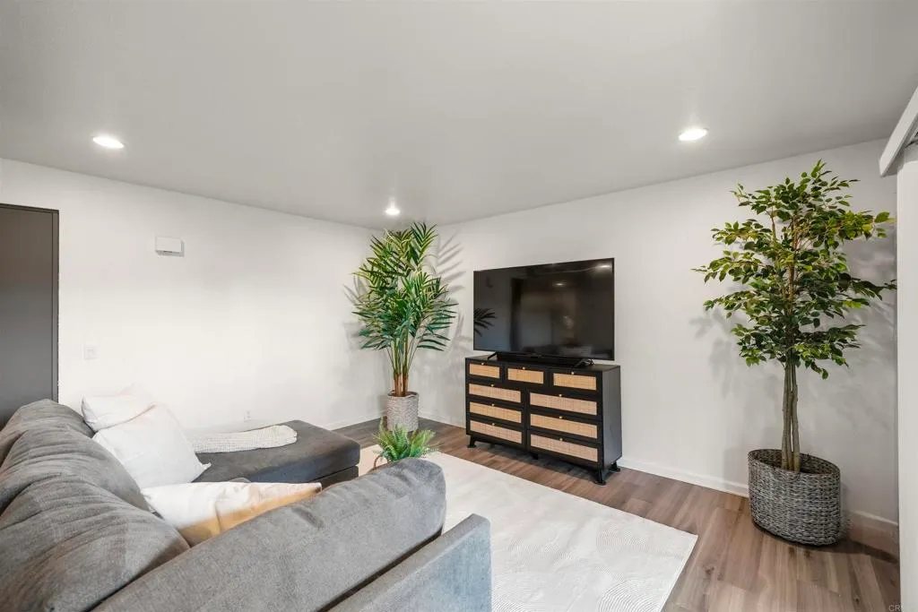 Additional image 11 of 475 N Midway Drive Unit 117, Escondido, CA 92027