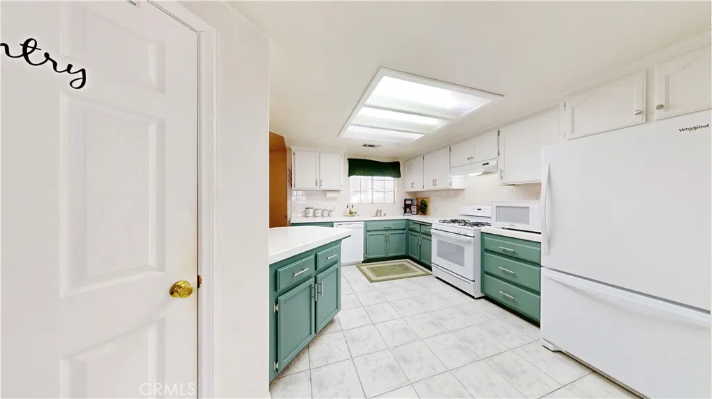 Additional image 106 of 15640 Lime St, Hesperia, CA 92345