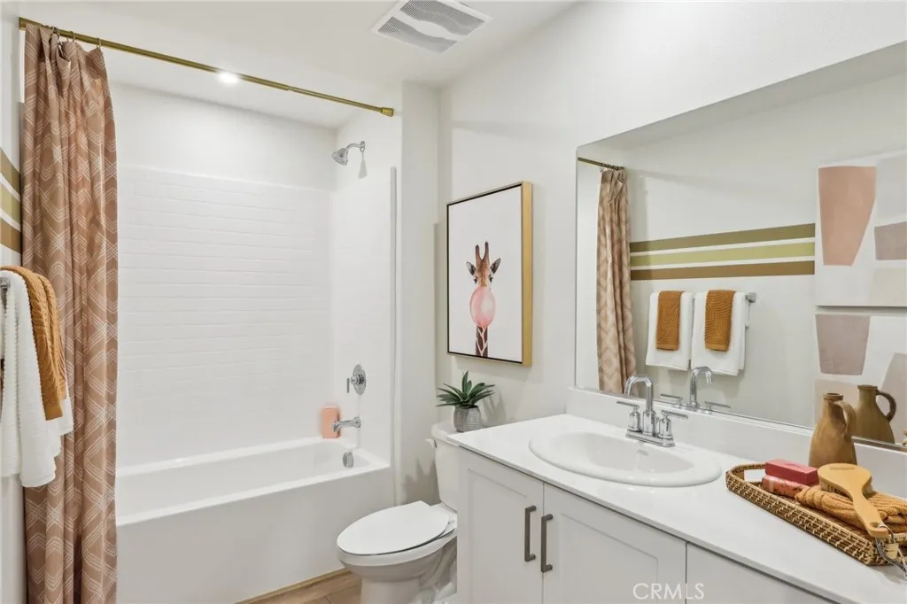 Additional image 17 of 15563 April Dawn Way Unit 2, Fontana, CA 92336