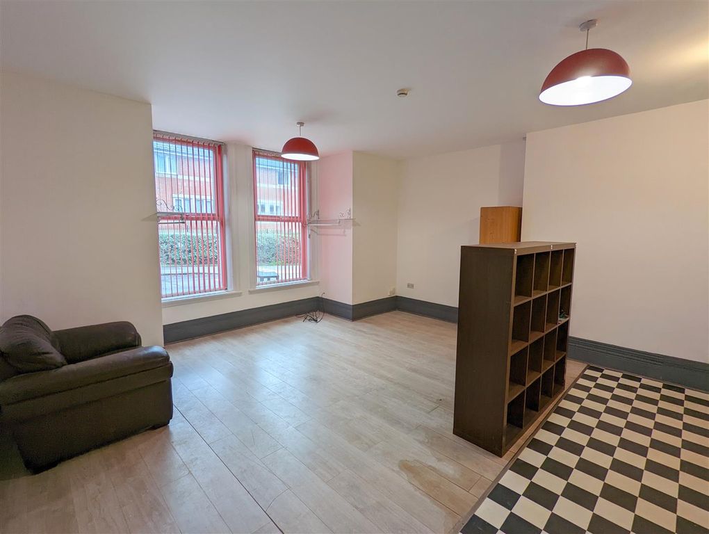 Additional image 3 of 1 bed flat to rentVictoria Road, Darlington DL1