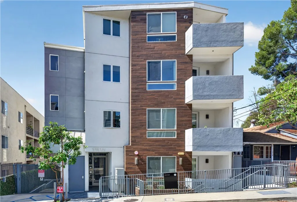Additional image 42 of 11912 Laurelwood Dr. Unit 101, Studio City, CA 91604