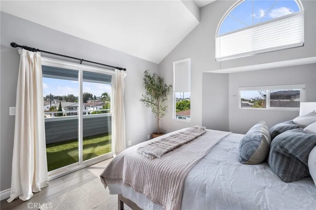 Additional image 28 of 1300 12th Street Unit E, Manhattan Beach, CA 90266