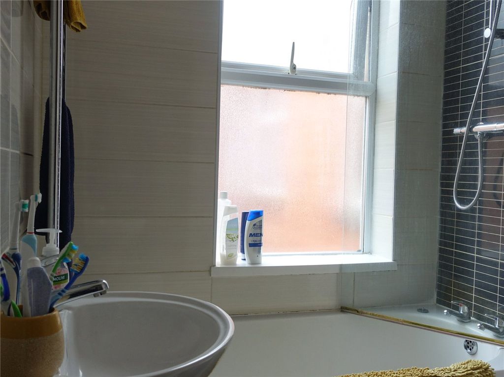 Additional image 11 of 3 bed terraced house to rentDerby Road, Abington, Northampton, Northamptonshire NN1