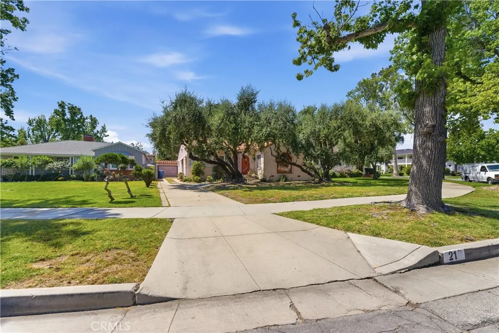 21 Halsted Cir, Alhambra, CA 91801