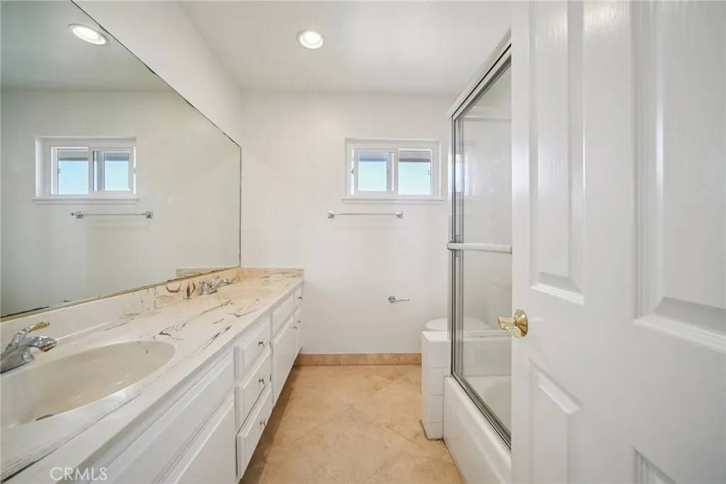 Additional image 89 of 1070 Visalia Dr, Costa Mesa, CA 92626