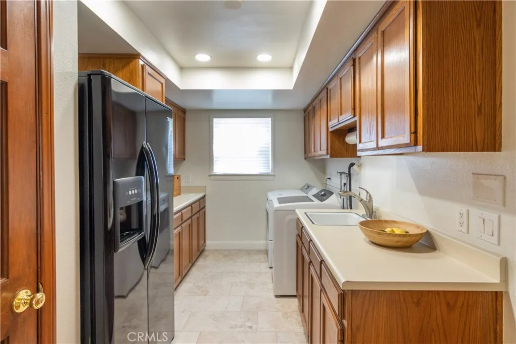 Additional image 74 of 437 S Sparks St, Burbank, CA 91506