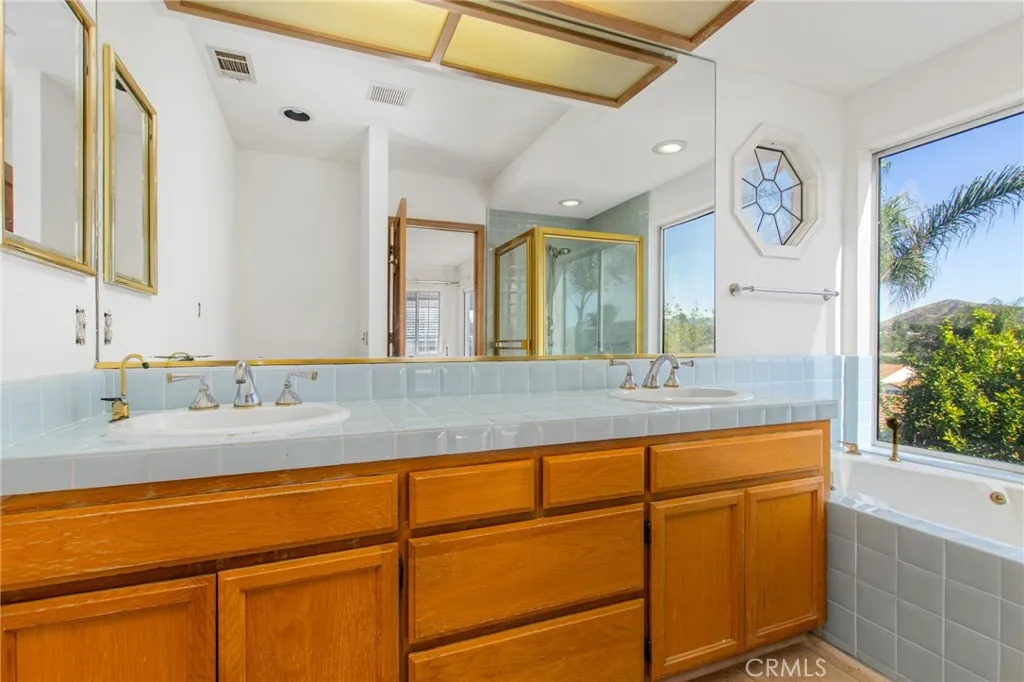 Additional image 91 of 22811 Cove View St, Canyon Lake, CA 92587