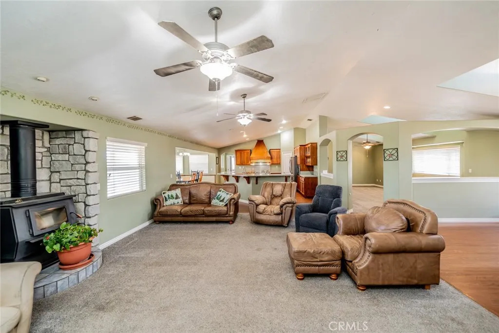 Additional image 59 of 10636 Larch Rd, Oak Hills, CA 92344