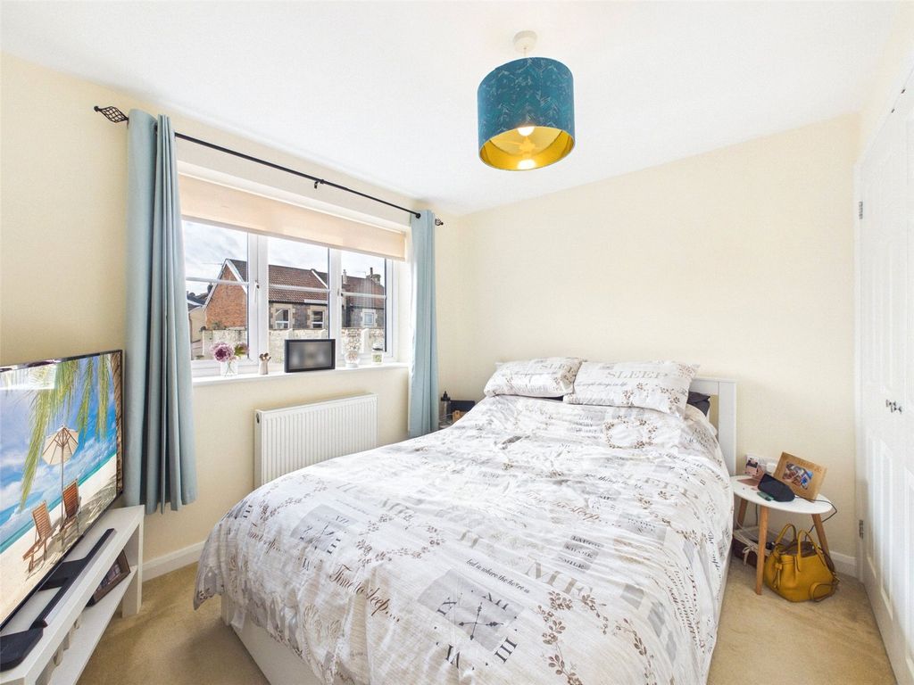 Additional image 4 of 3 bed terraced house to rentCamden Terrace, Weston-Super-Mare, North Somerset BS23