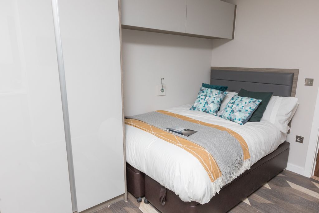 Additional image 3 of 1 bed flat to rentGranby Row, Manchester M1