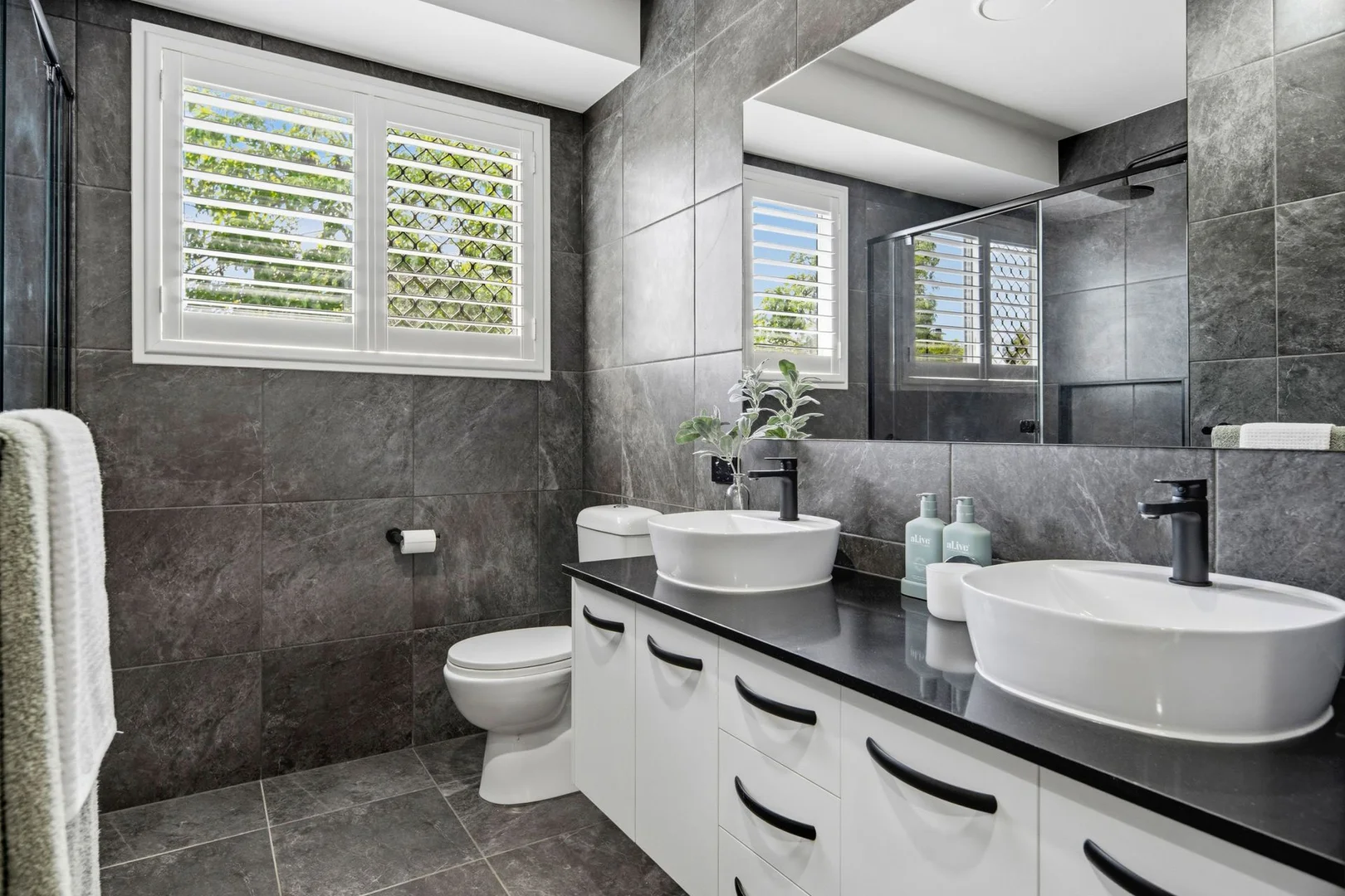 Additional image 12 of 1 Rauburn Street, Thornlands QLD 4164