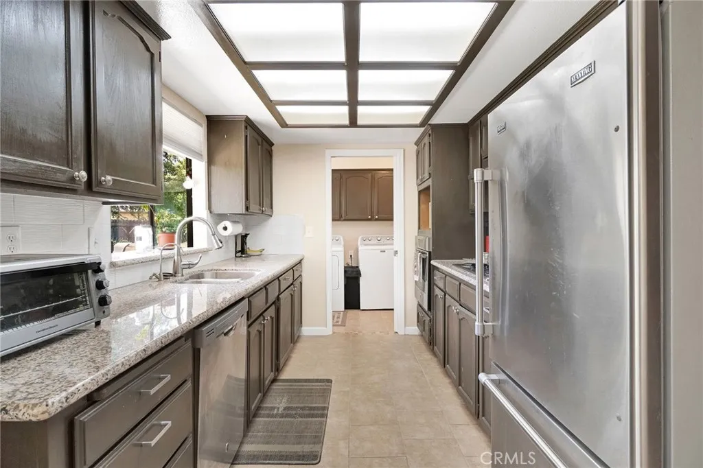 Additional image 43 of 2700 Driftwood Dr, Madera, CA 93637