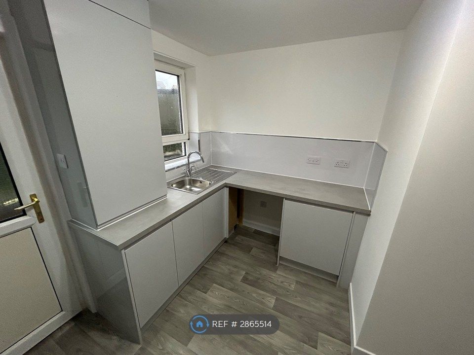 Additional image 4 of 2 bed terraced house to rentCoatbridge, Coatbridge ML5