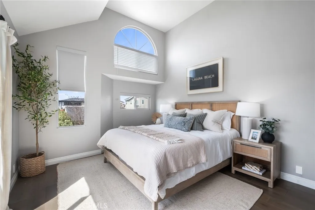 Additional image 27 of 1300 12th Street Unit E, Manhattan Beach, CA 90266