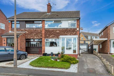 The Paddocks, Aston S26