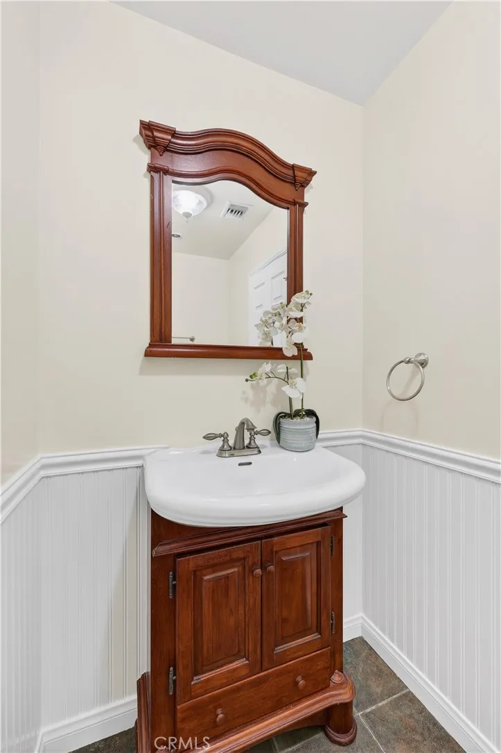 Additional image 96 of 1725 3rd St, La Verne, CA 91750