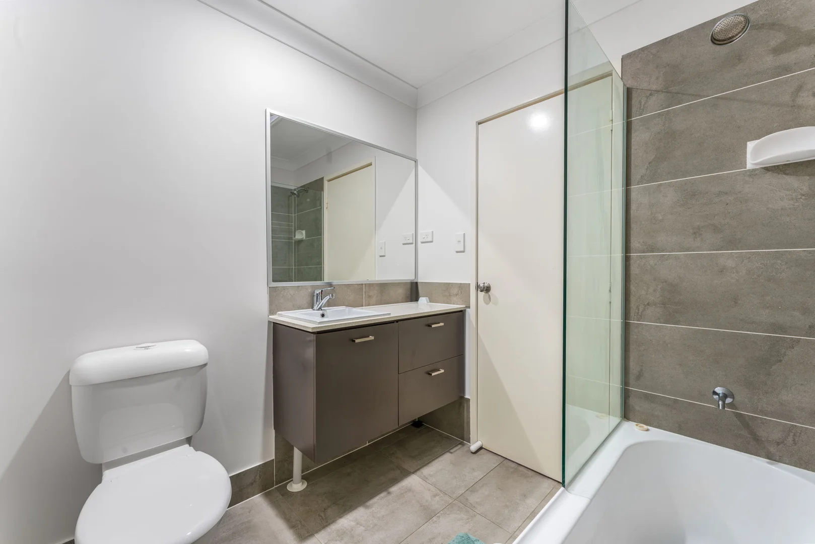 Additional image 13 of 87/12 Kimberley Close, Redbank Plains QLD 4301