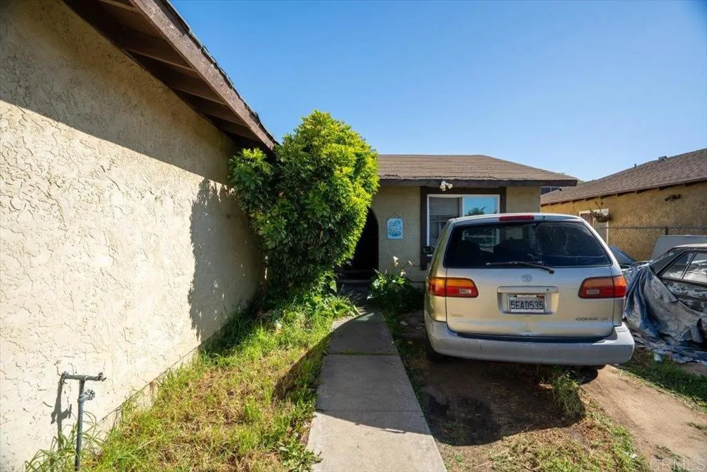 Additional image 47 of 129 Diza Rd, San Ysidro, CA 92173