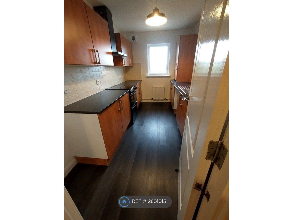 Additional image 5 of 2 bed flat to rentDean Court, Clydebank G81