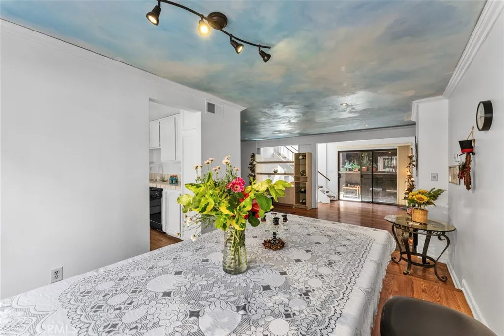Additional image 52 of 332 N 5th street, Burbank, CA 91501