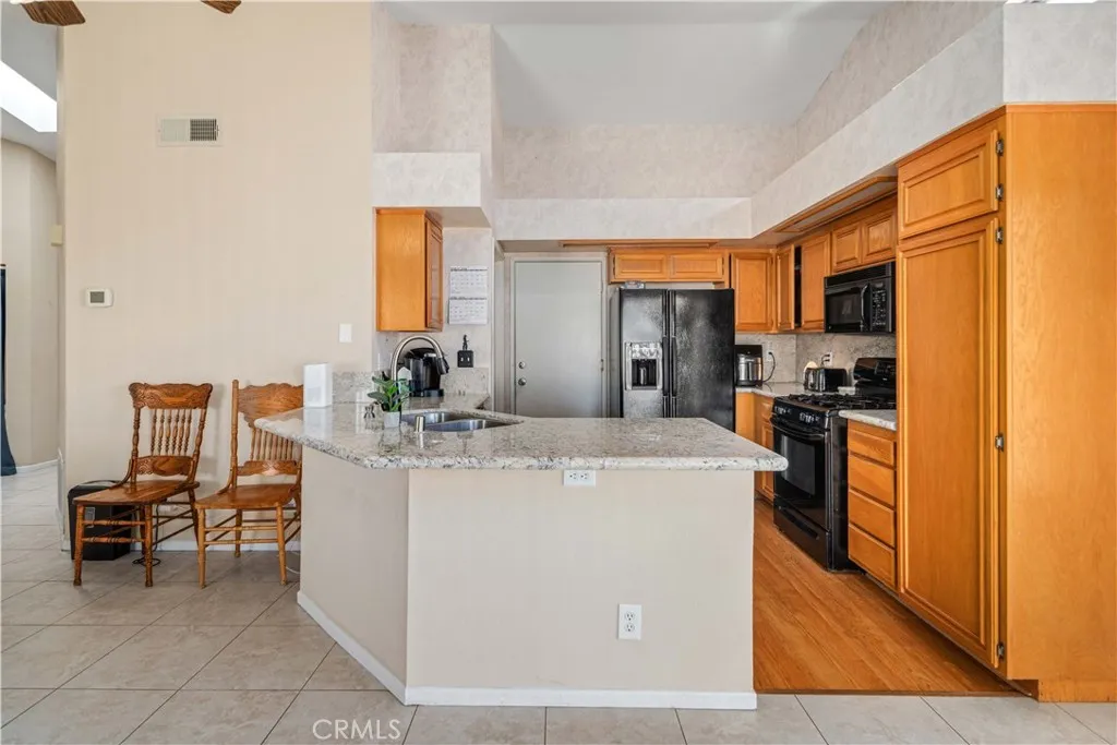 Additional image 34 of 42238 58th St W, Lancaster, CA 93536
