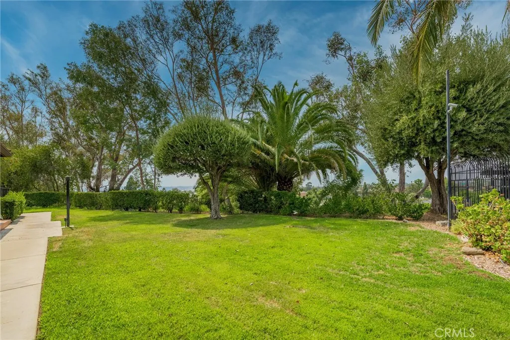 Additional image 74 of 9555 Via Venezia, Burbank, CA 91504
