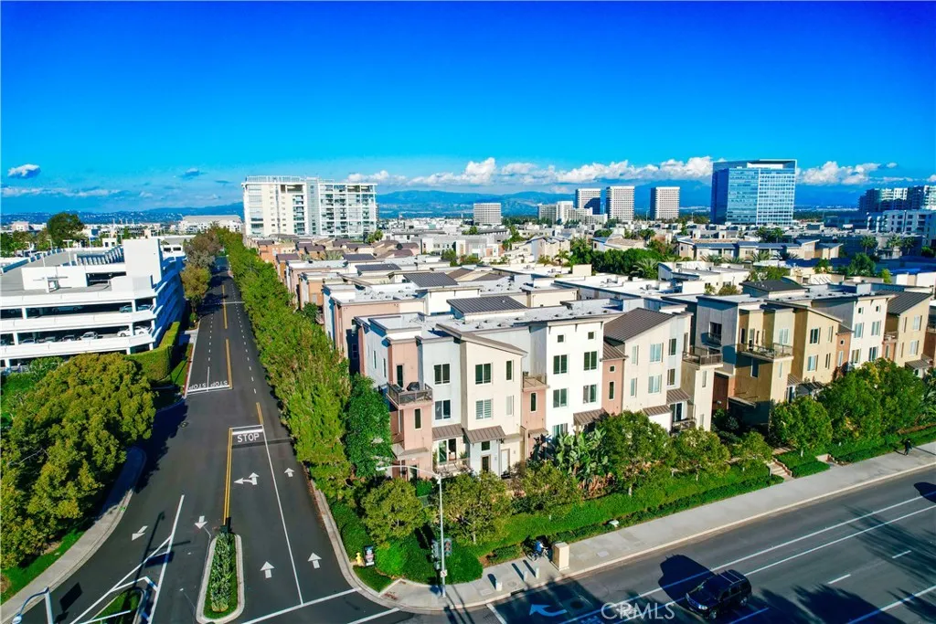 Additional image 48 of 81 Waldorf, Irvine, CA 92612