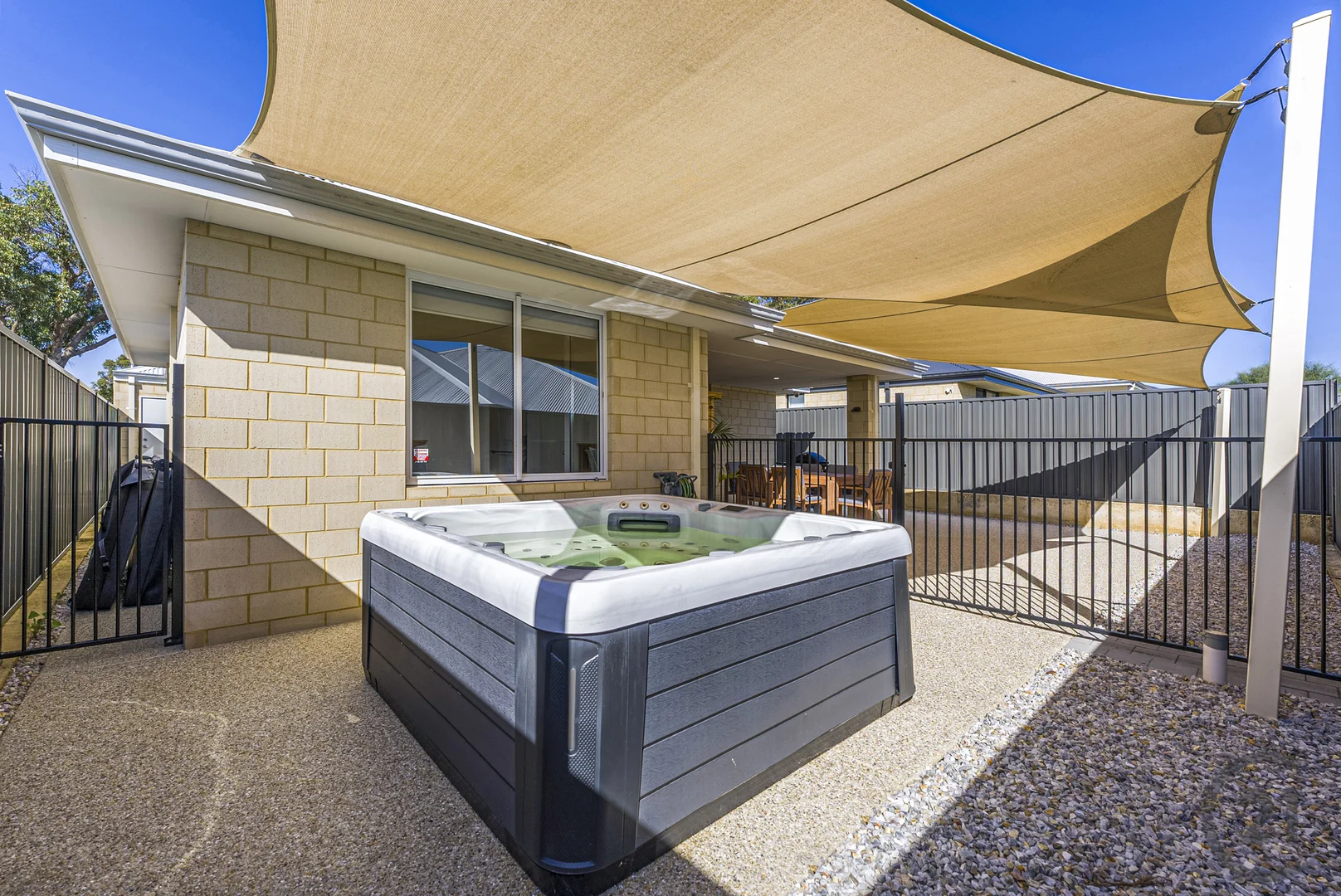 Additional image 31 of 33 Waardong Court, Halls Head WA 6210
