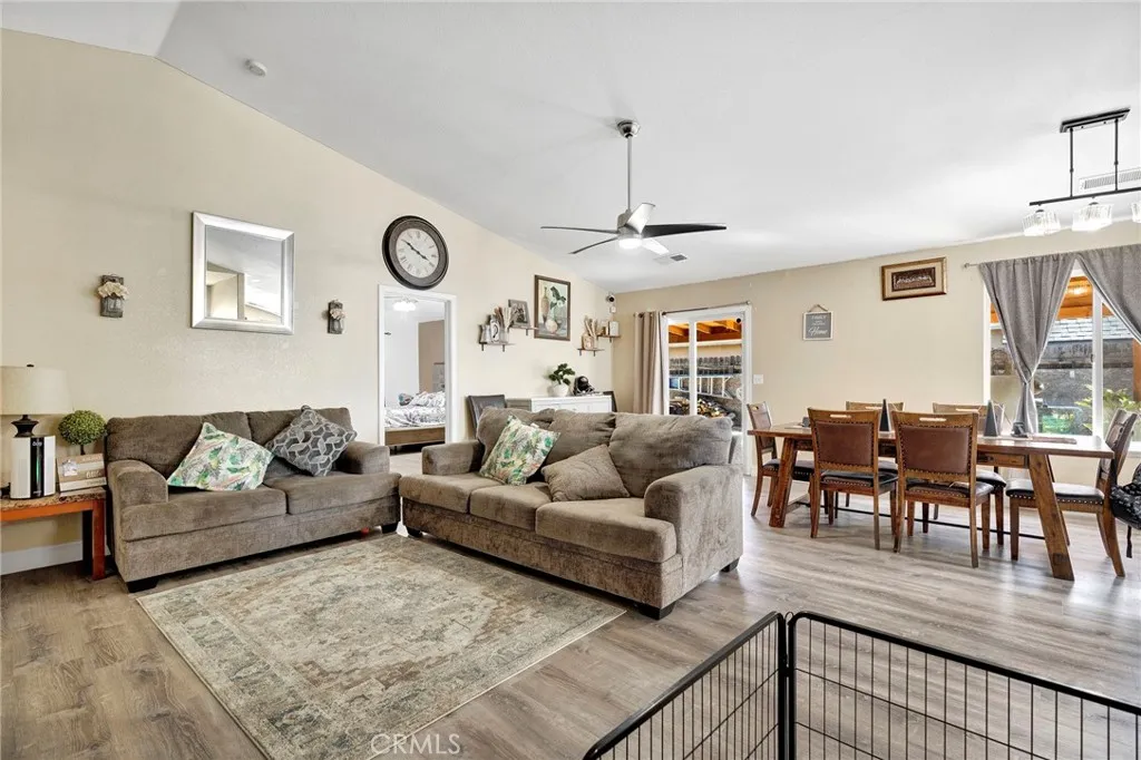 Additional image 40 of 980 Redwood St, Parlier, CA 93648