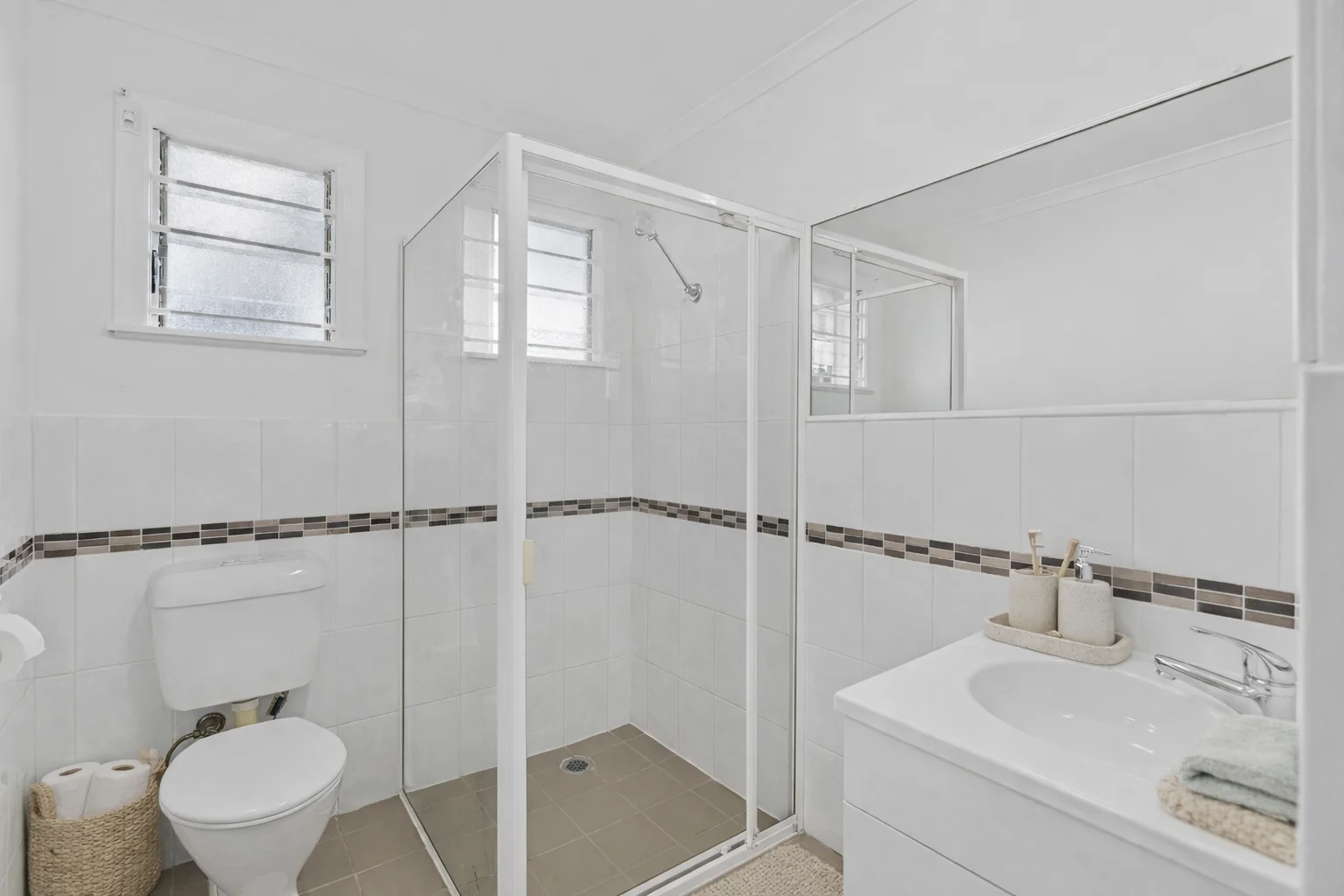 Additional image 12 of 3/151 Frank Street, Labrador QLD 4215