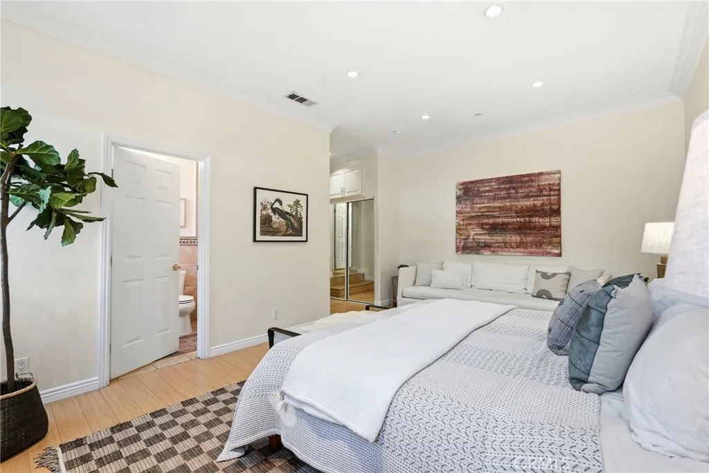 Additional image 61 of 435 Eton Drive, Burbank, CA 91504