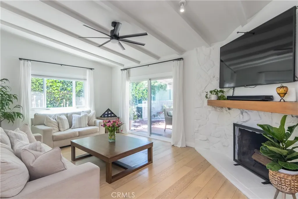 Additional image 37 of 23265 Sylvan St, Woodland Hills, CA 91367