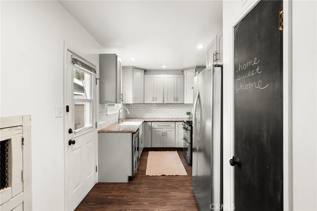 Additional image 14 of 2335 Carfax Ave, Long Beach, CA 90815