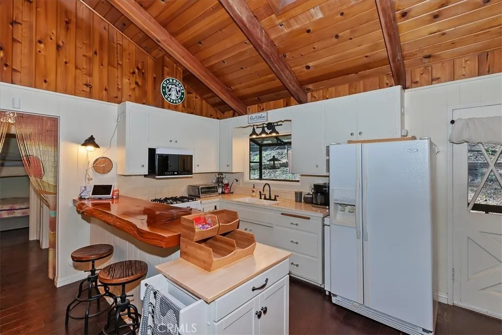 Additional image 46 of 2452 Spring Dr, Running Springs, CA 92382