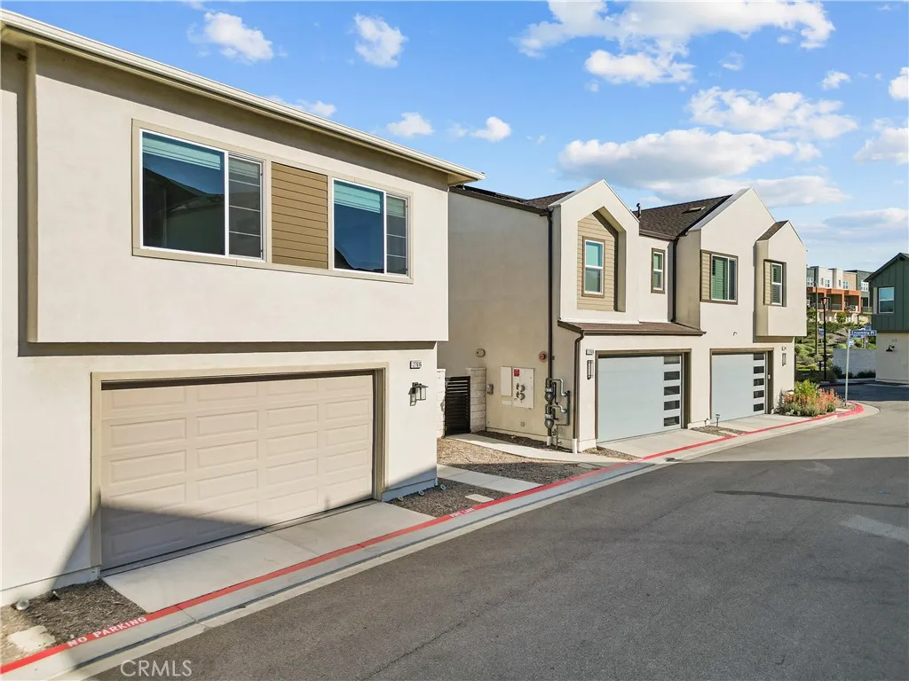 Additional image 91 of 27616 Symphony Place, Valencia, CA 91381