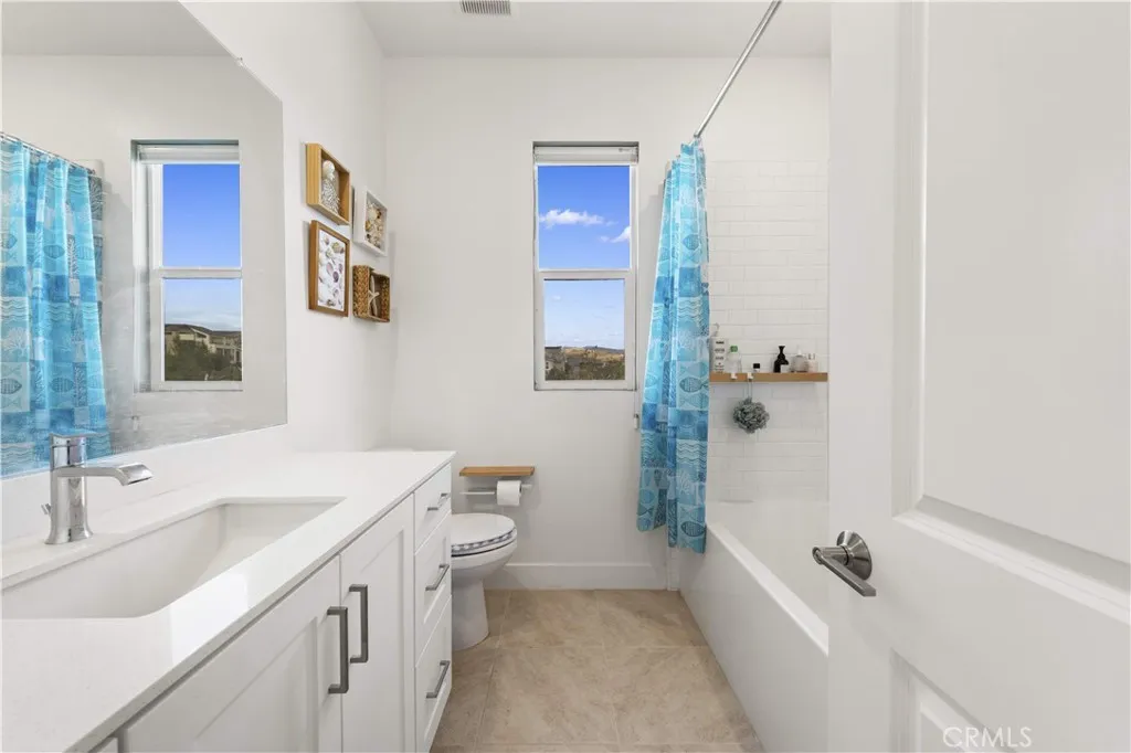 Additional image 25 of 130 Yugen, Irvine, CA 92618