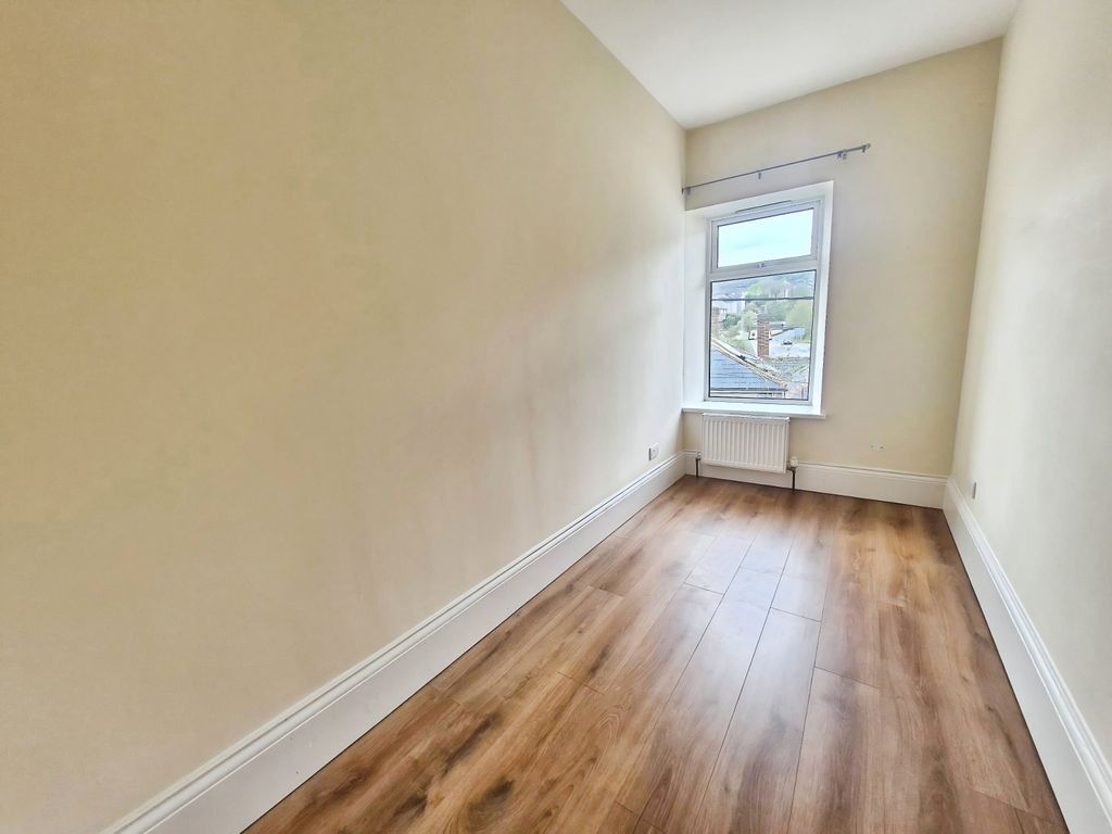 Additional image 8 of 3 bed detached house to rentLawn Terrace, Crumlin, Newport NP11