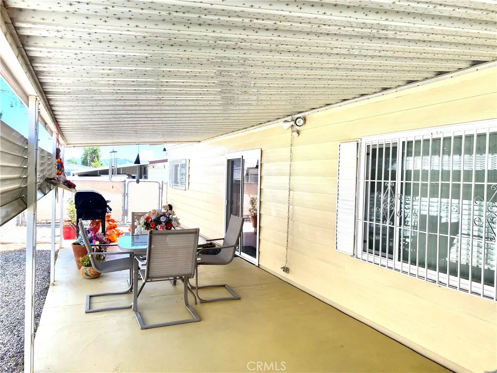 Additional image 6 of 1053 W Johnston Avenue, Hemet, CA 92543