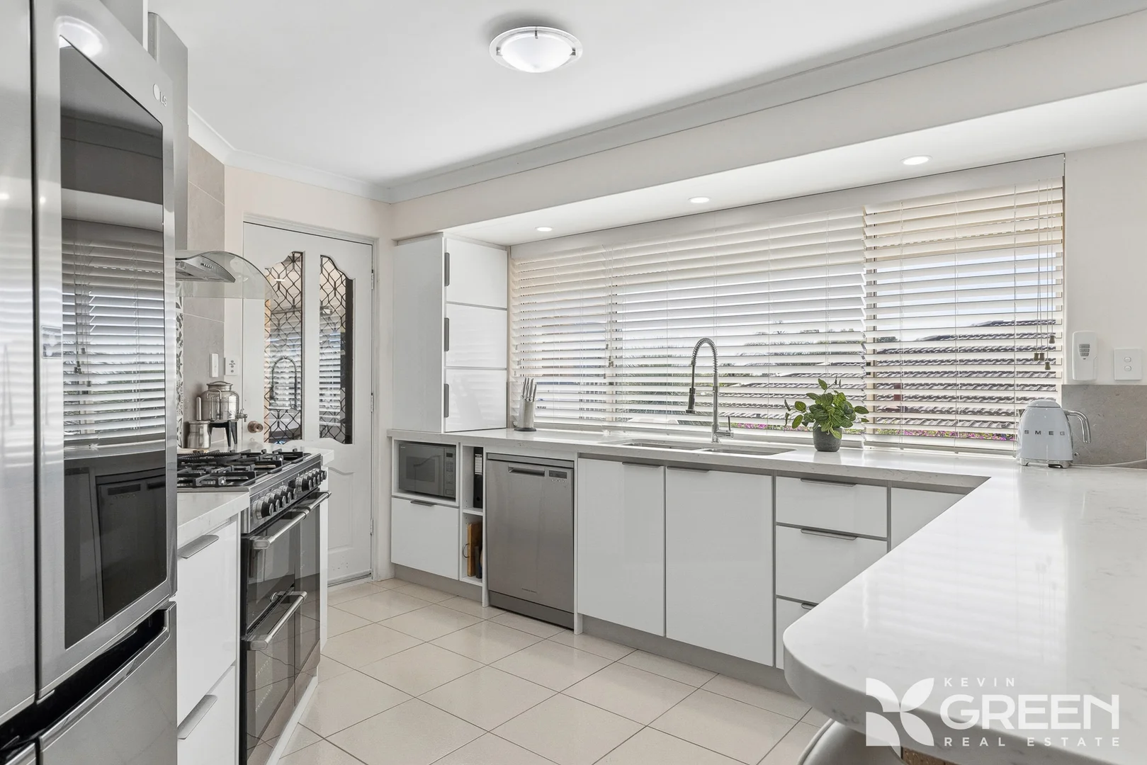 Additional image 11 of 9 Lacebark Court, Halls Head WA 6210