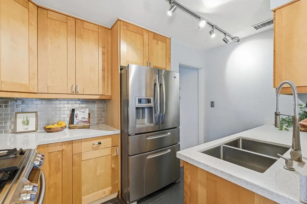 Additional image 16 of 6335 Cleo Street, San Diego, CA 92115