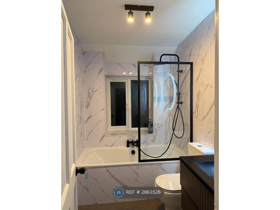 Additional image 17 of 4 bed semi-detached house to rentBowness Avenue, Nottingham NG6