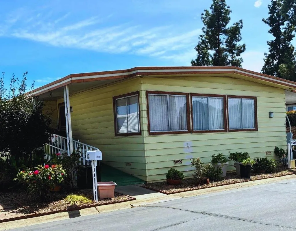 Additional image 2 of 2280 E Valley Pkwy Unit 43, Escondido, CA 92027