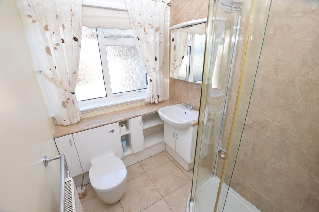 Additional image 7 of 2 bed bungalow to rentViewlands Road West, Perth PH1